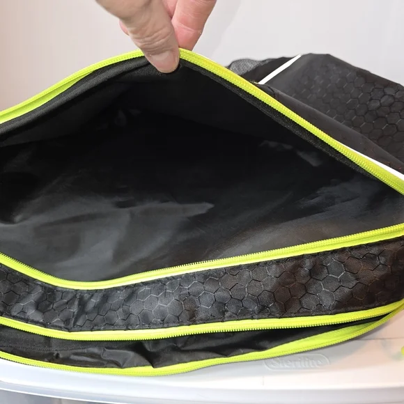 Unisex Black Crossbody Sling Bag Daypack Neon Yellow Green Sporty Travel Hiking - Picture 4 of 10